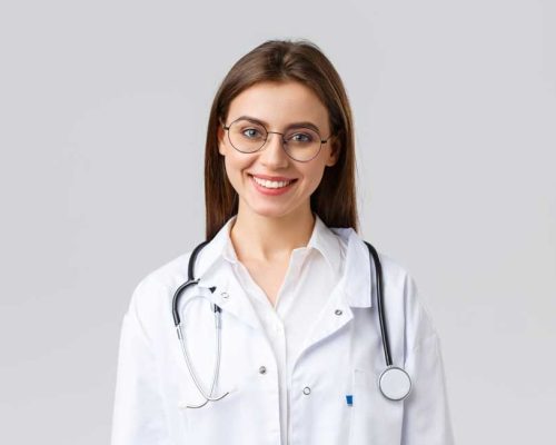 healthcare-workers-medicine-insurance-and-covid-19-SGGB6Y5-1.jpg